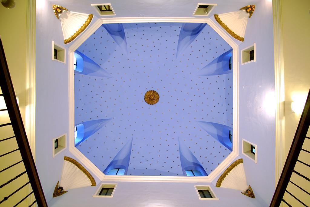 Hostal Palacete De Los Arcedianos Tarazona Extérieur photo