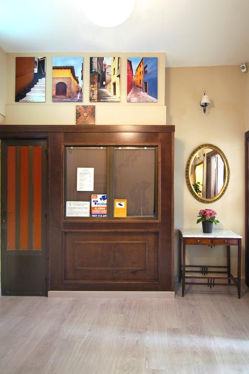 Hostal Palacete De Los Arcedianos Tarazona Extérieur photo