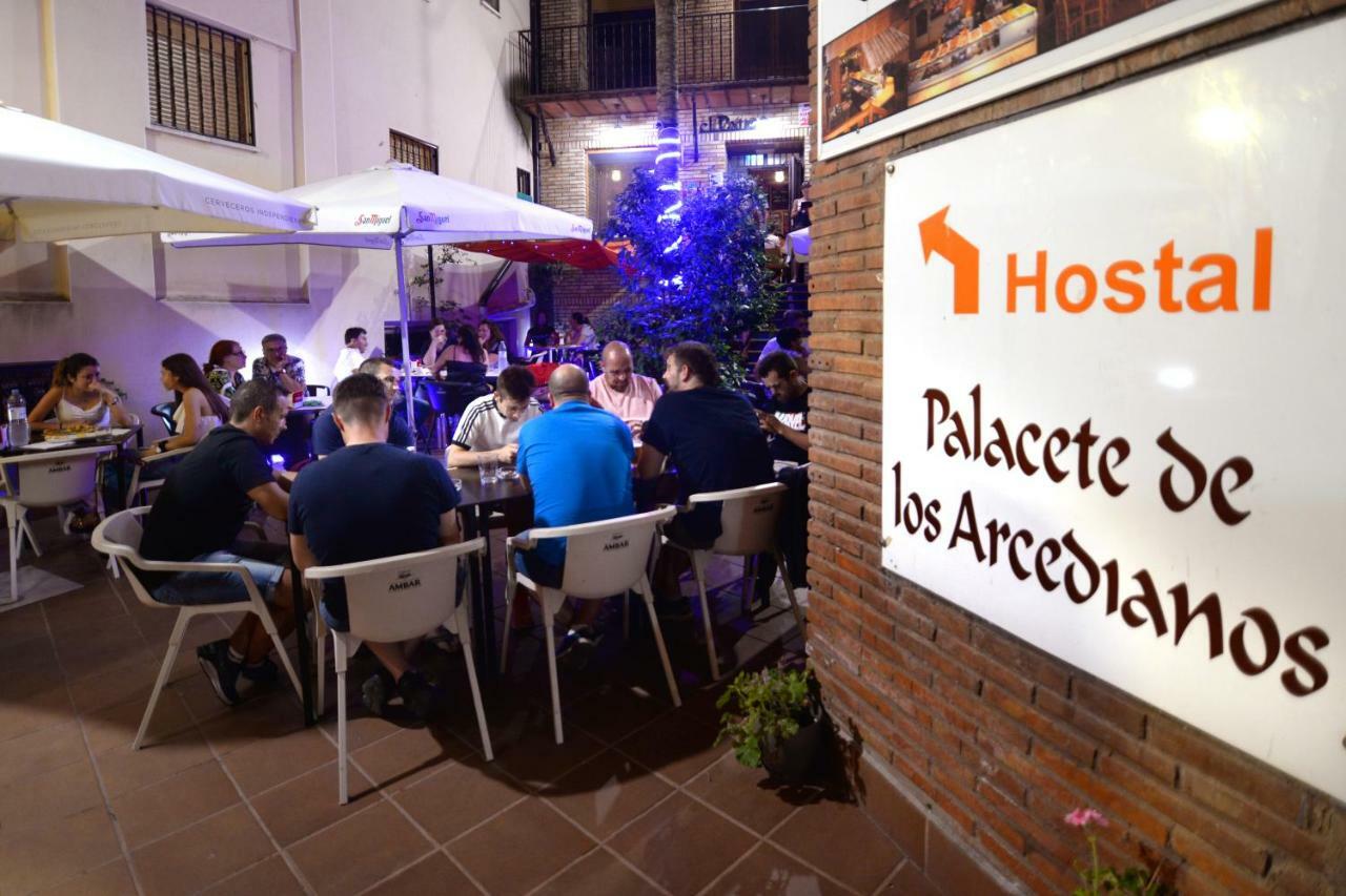 Hostal Palacete De Los Arcedianos Tarazona Extérieur photo