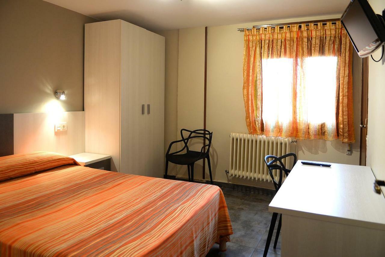 Hostal Palacete De Los Arcedianos Tarazona Extérieur photo
