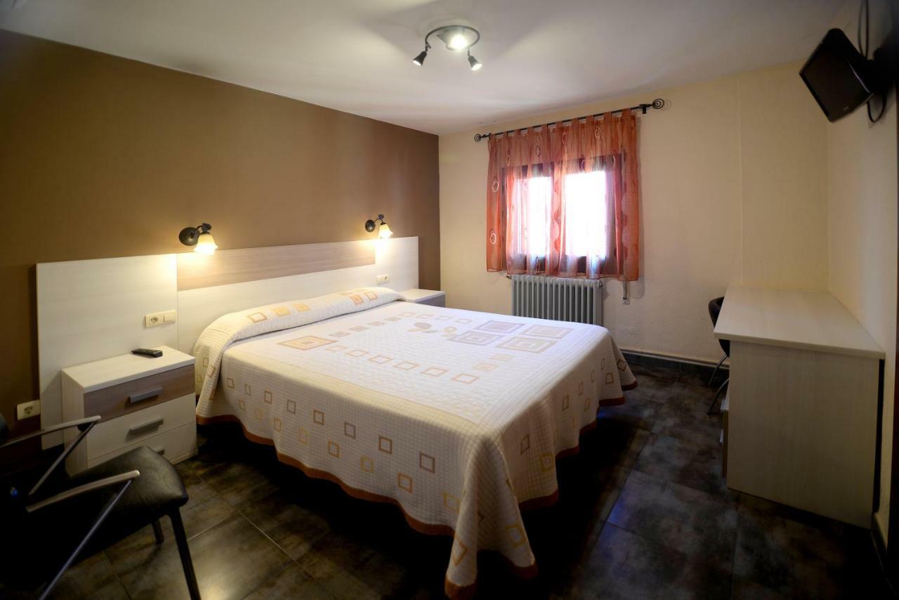 Hostal Palacete De Los Arcedianos Tarazona Extérieur photo